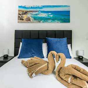 https://apartamento-atenea.in-canary-islands.com